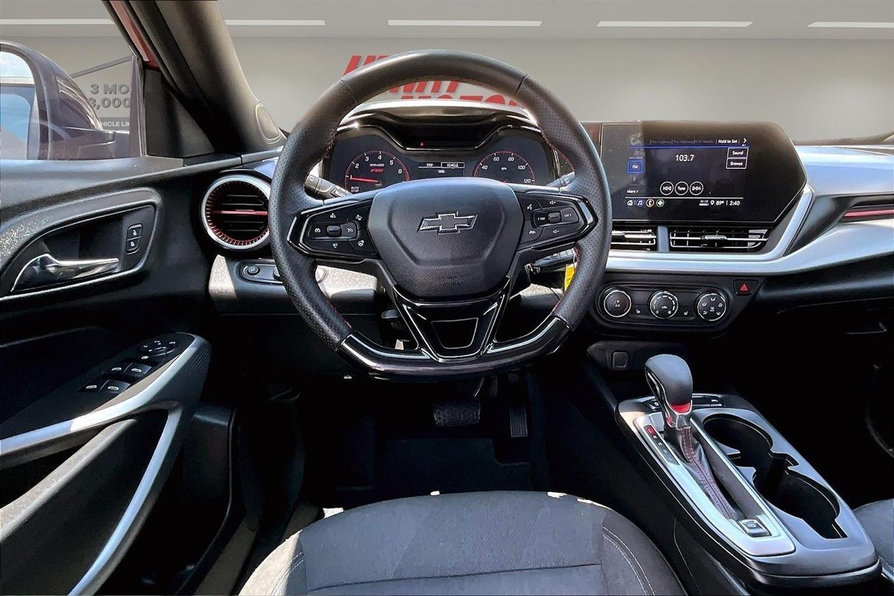 Chevrolet Trax FWD 4dr 1RS 2025
