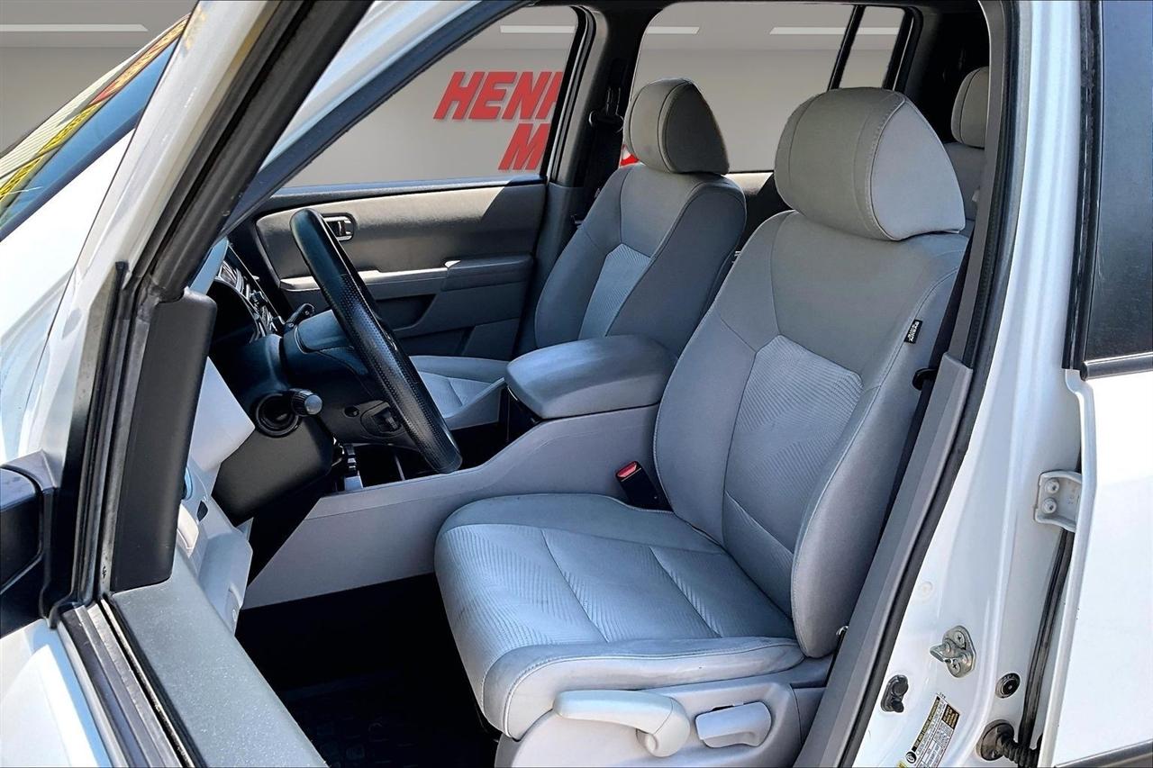 Honda Pilot 4WD 4dr LX 2013