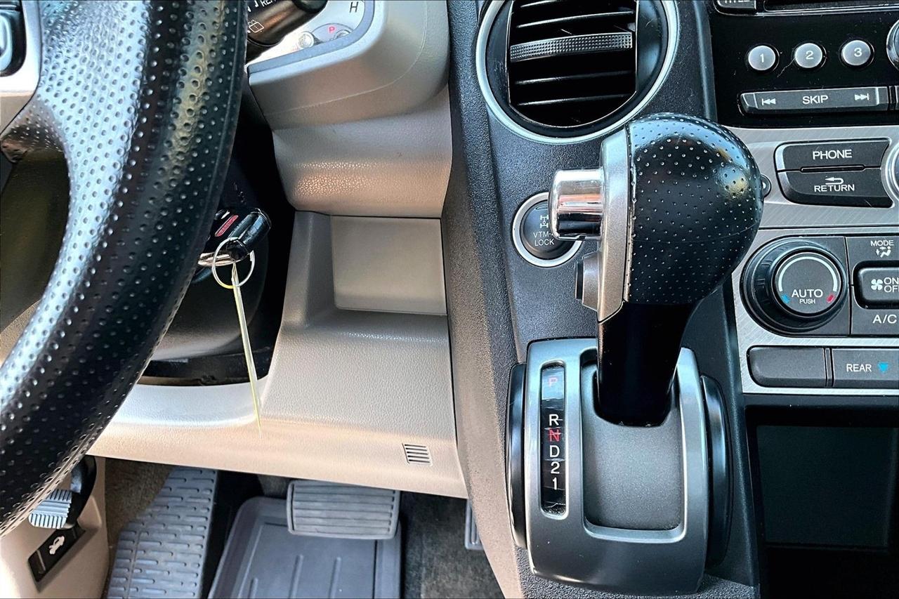 Honda Pilot 4WD 4dr LX 2013