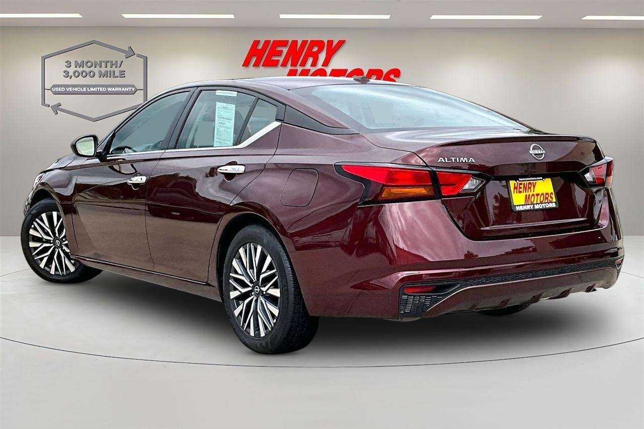Nissan Altima SV FWD 2025