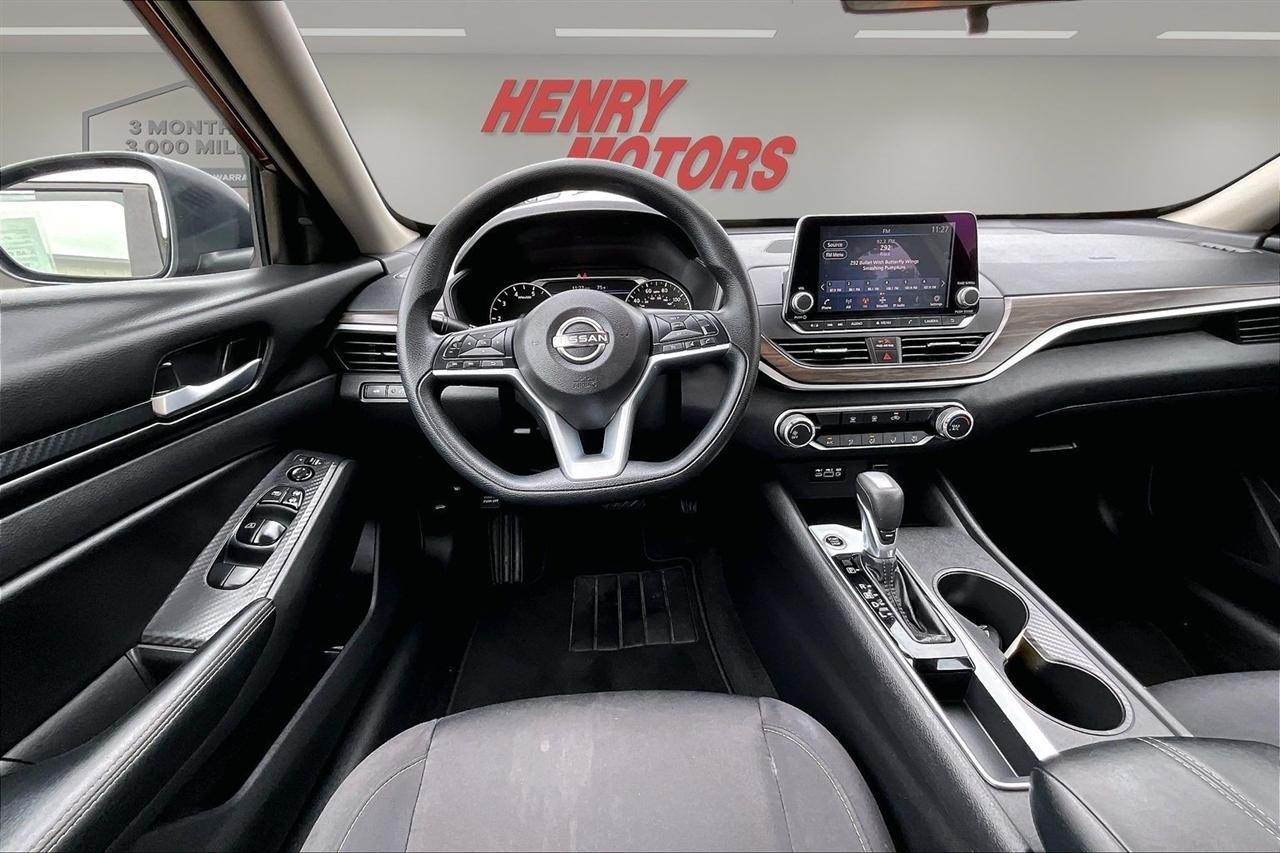 Nissan Altima SV FWD 2025