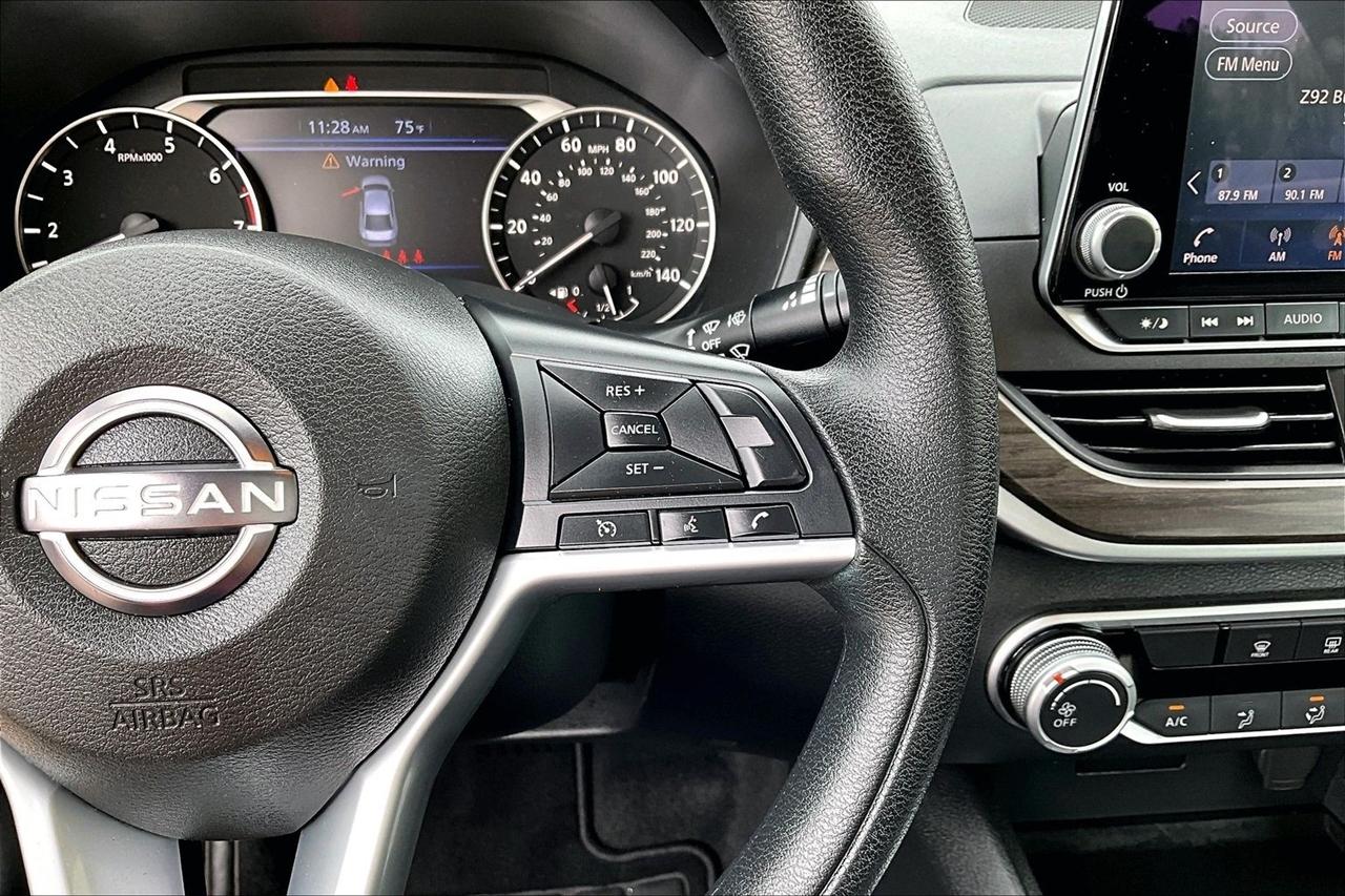 Nissan Altima SV FWD 2025
