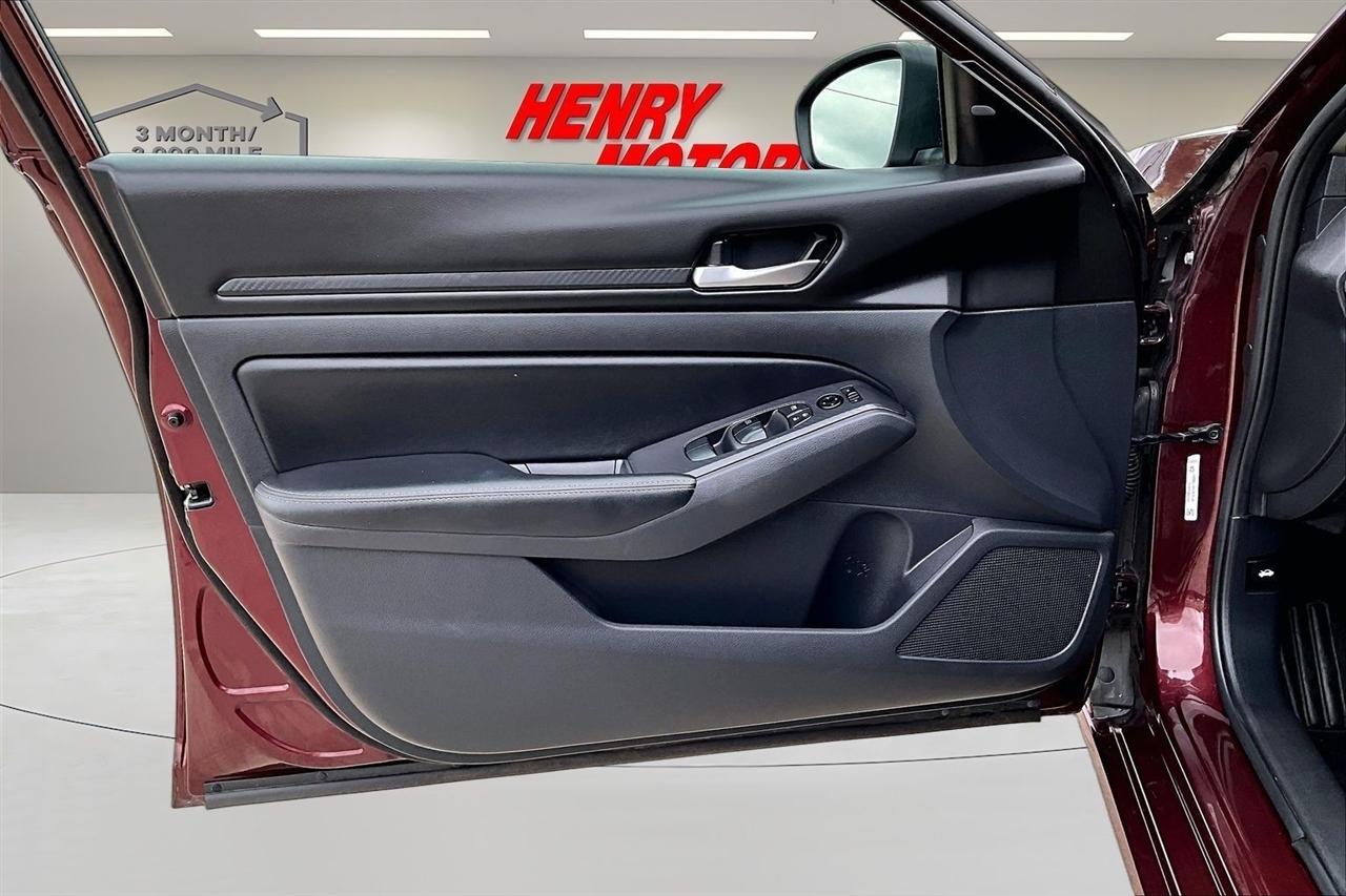 Nissan Altima SV FWD 2025