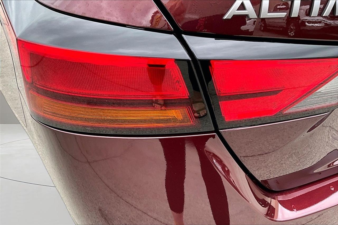 Nissan Altima SV FWD 2025