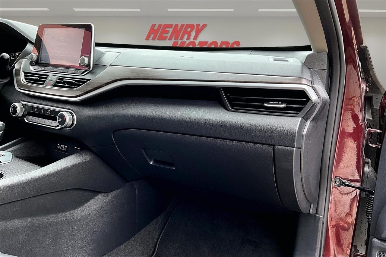 Nissan Altima SV FWD 2025