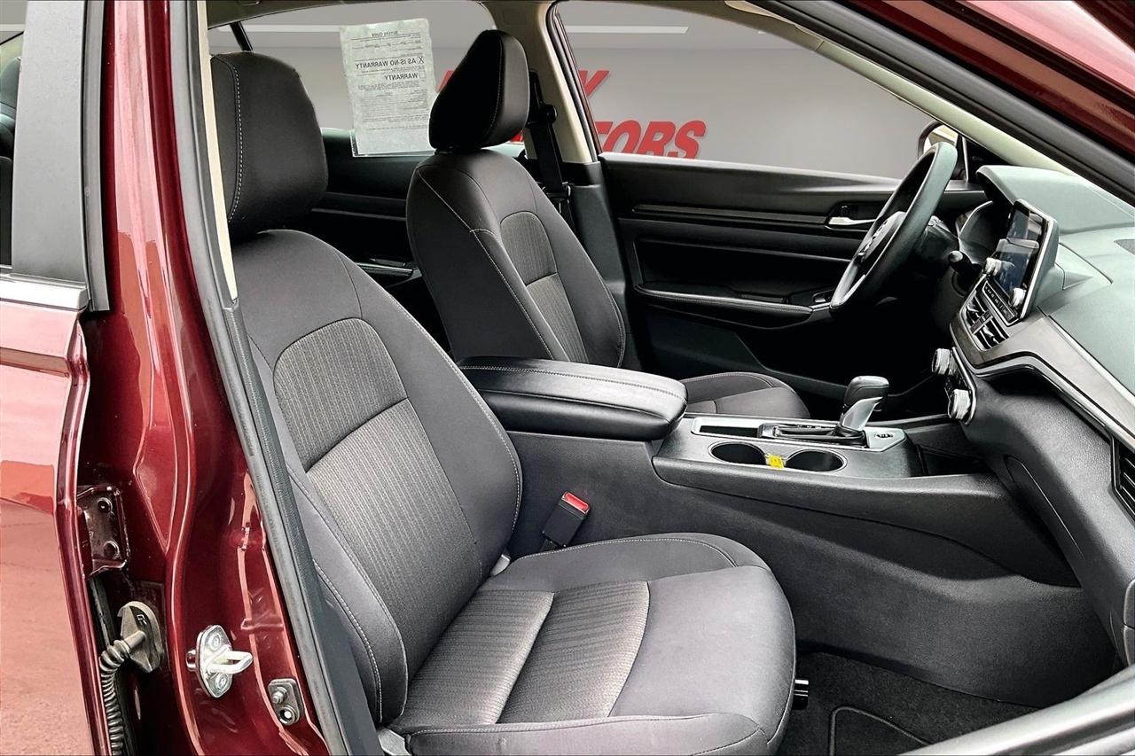 Nissan Altima SV FWD 2025