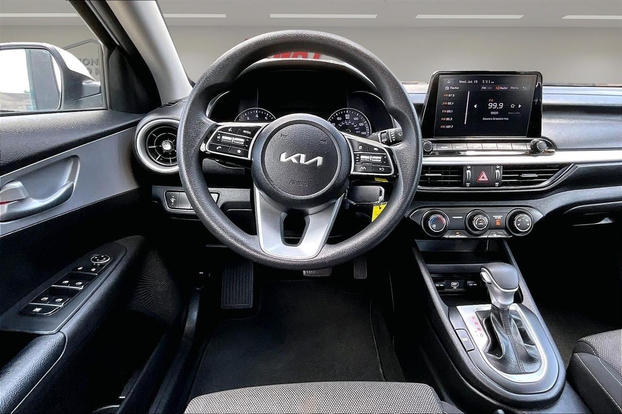 Kia Forte LX IVT 2023