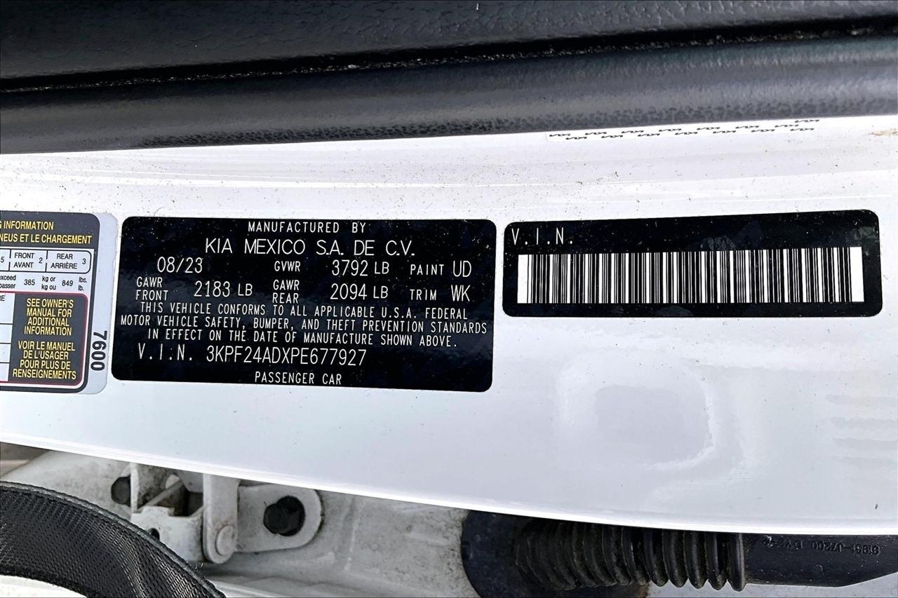 Kia Forte LX IVT 2023