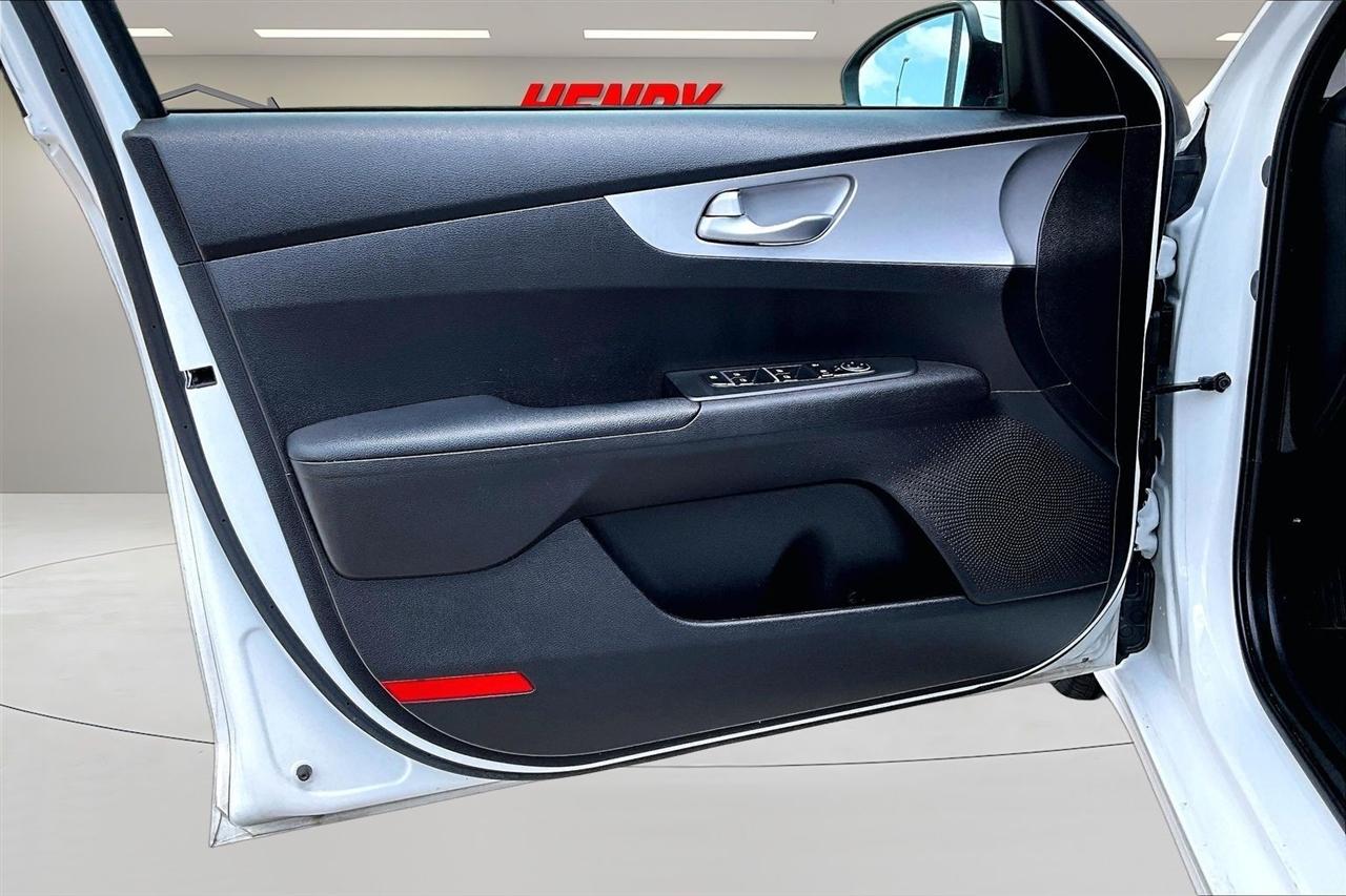 Kia Forte LX IVT 2023