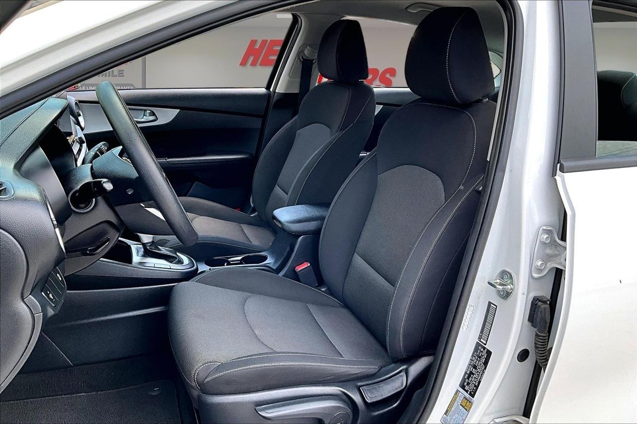 Kia Forte LX IVT 2023