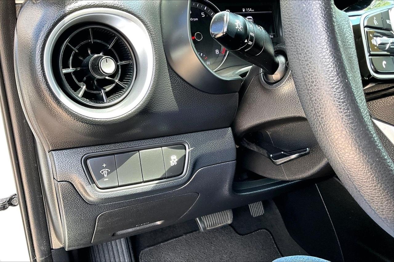 Kia Forte LX IVT 2023