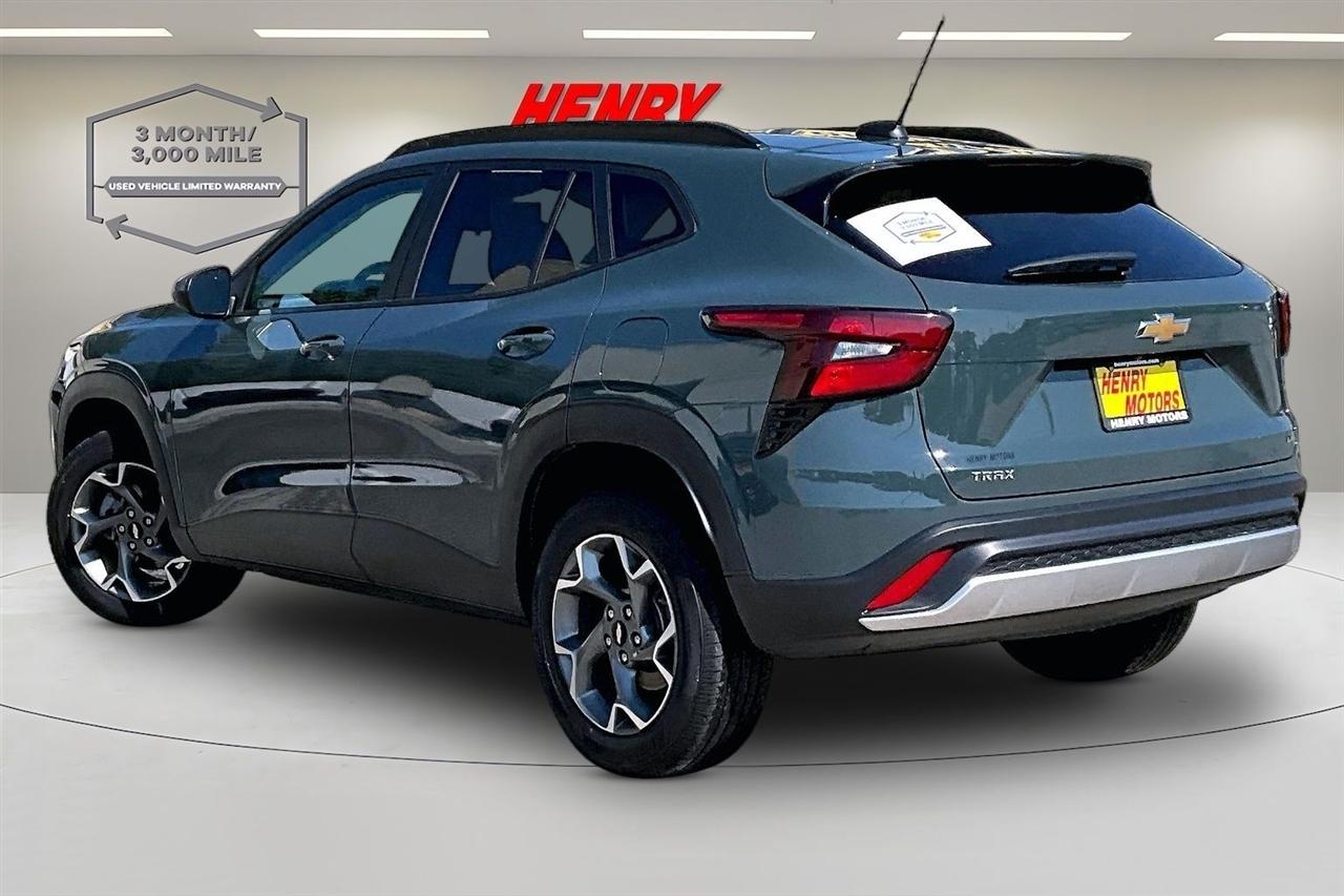 Chevrolet Trax FWD 4dr LT 2025