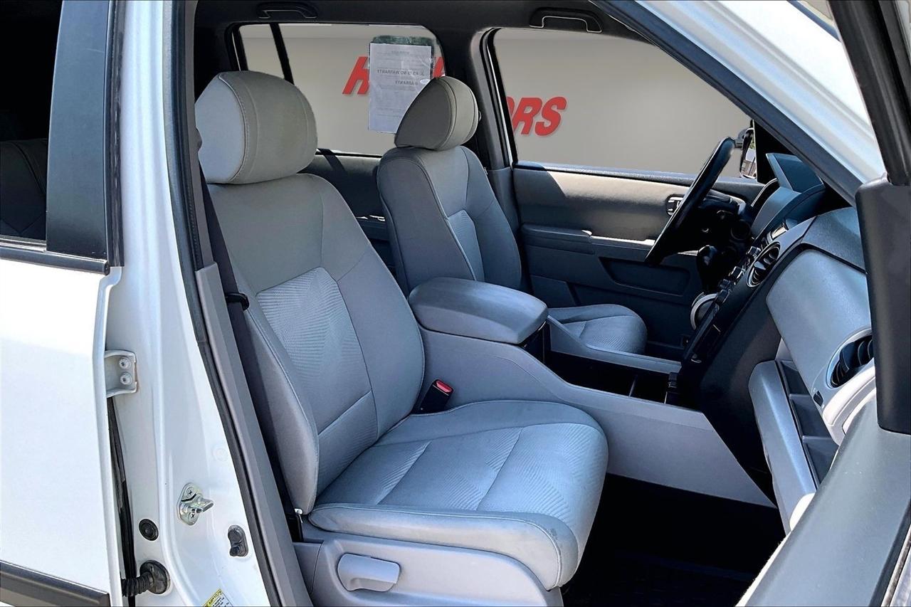 Honda Pilot 4WD 4dr LX 2013