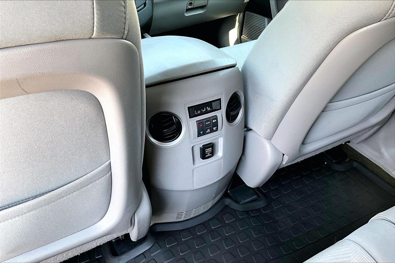 Honda Pilot 4WD 4dr LX 2013