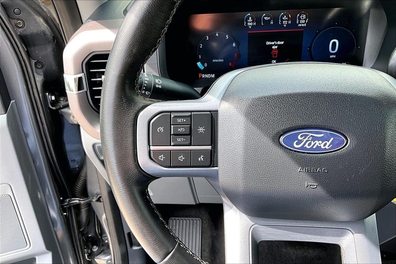 Ford F-150 XLT 4WD SuperCrew 5.5' Box 2025