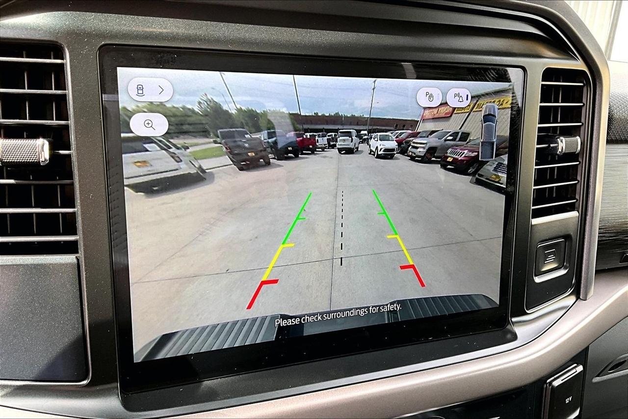 Ford F-150 XLT 4WD SuperCrew 5.5' Box 2025