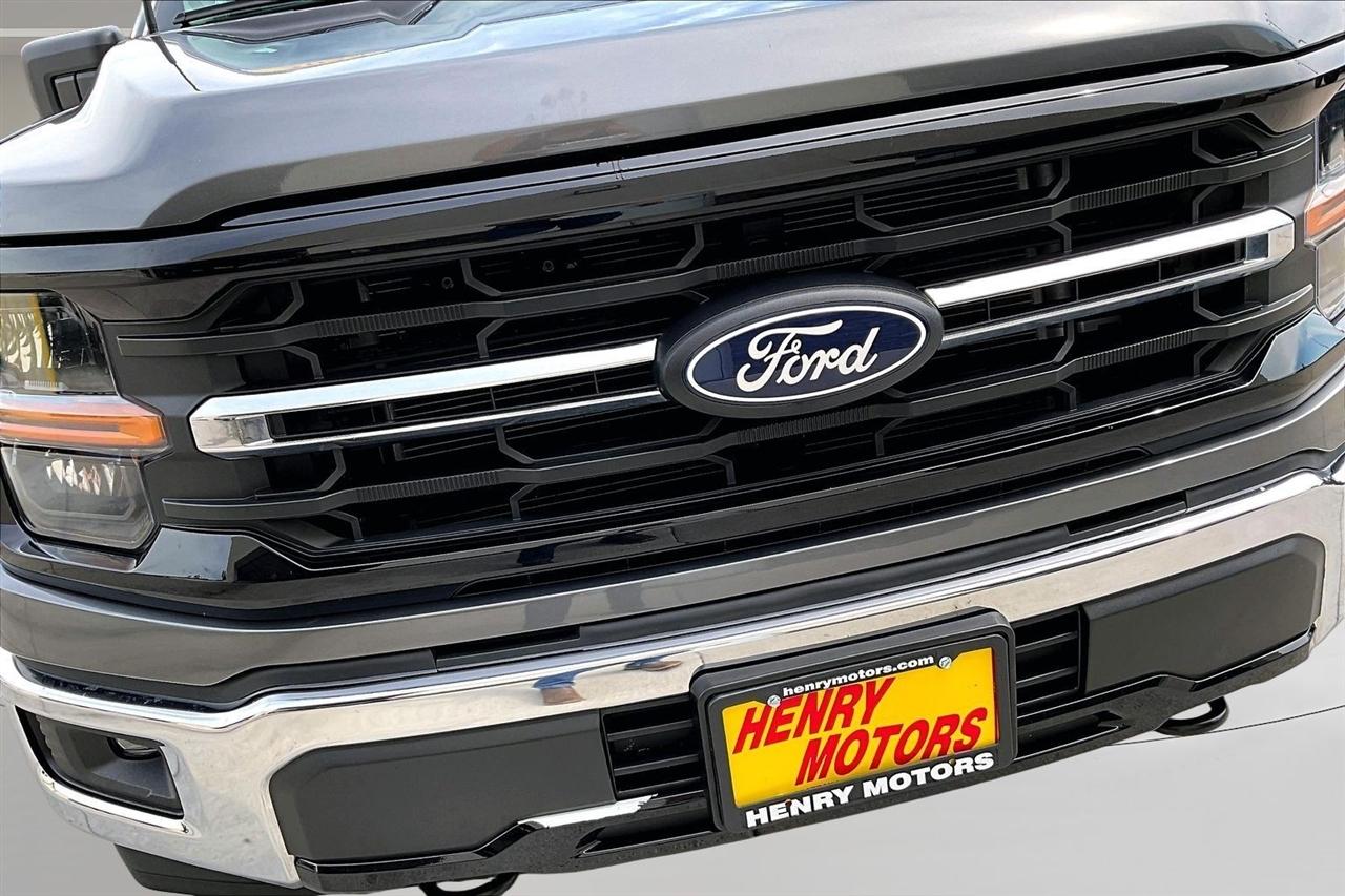 Ford F-150 XLT 4WD SuperCrew 5.5' Box 2025