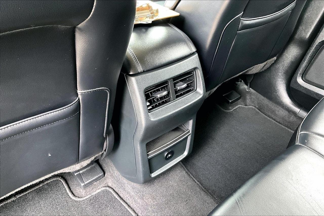 Ford Edge SEL AWD 2024