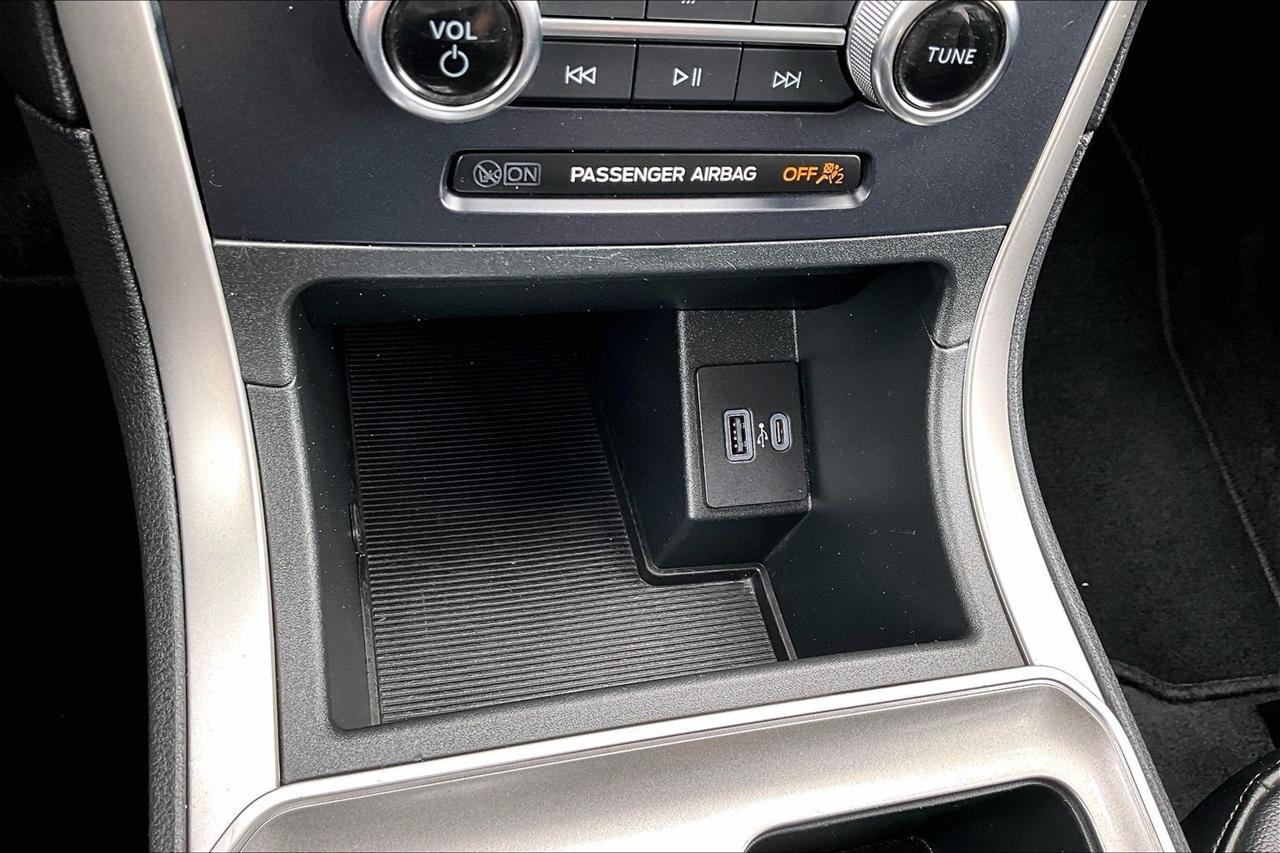 Ford Edge SEL AWD 2024