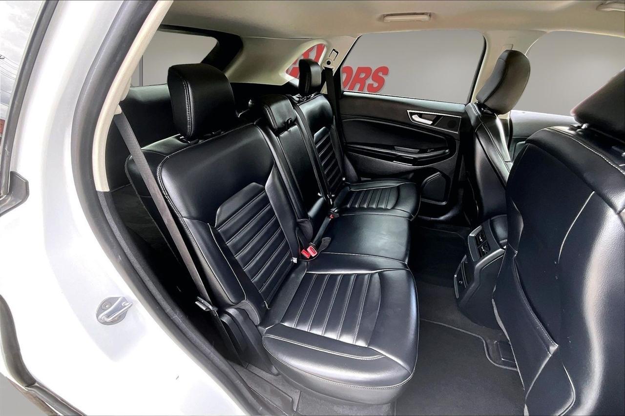 Ford Edge SEL AWD 2024