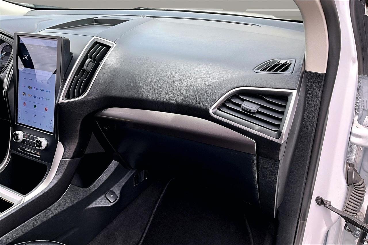 Ford Edge SEL AWD 2024