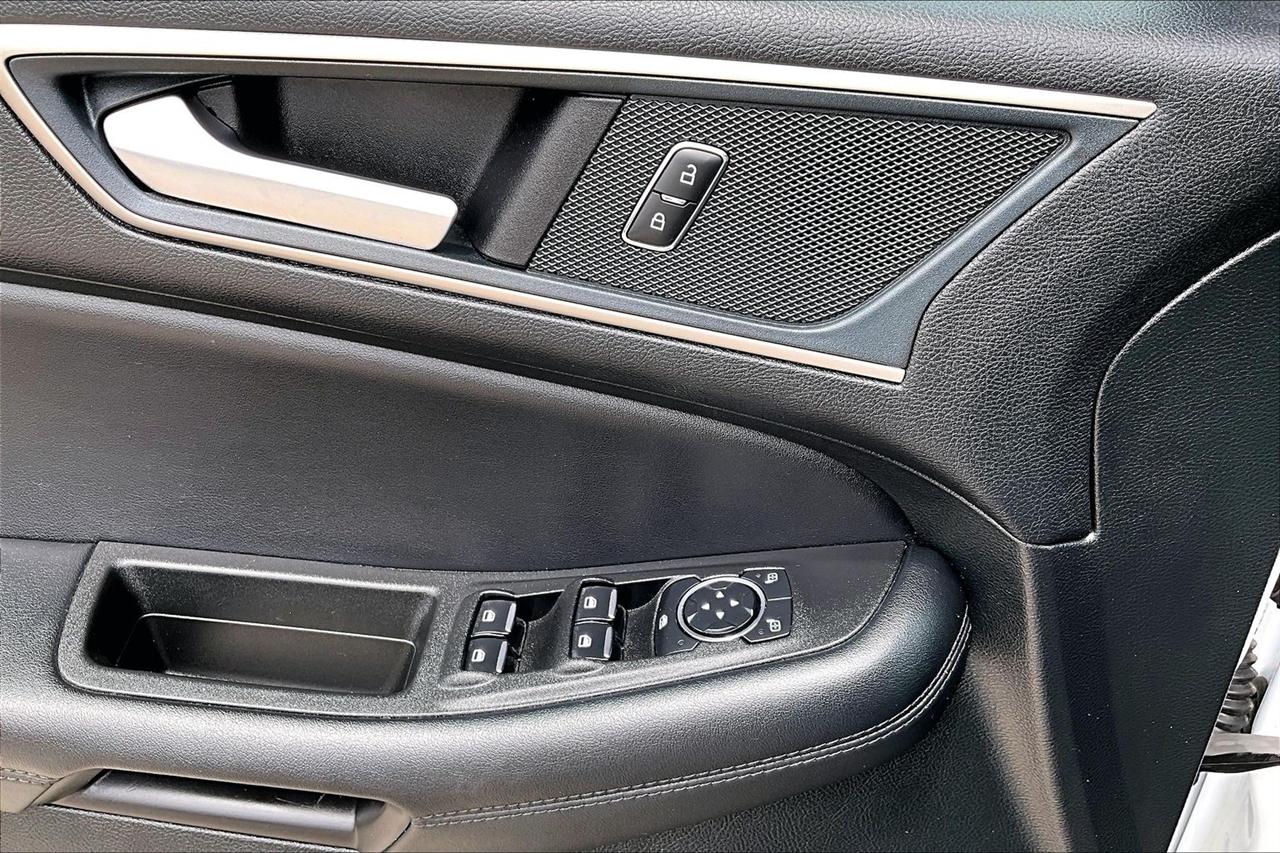 Ford Edge SEL AWD 2024