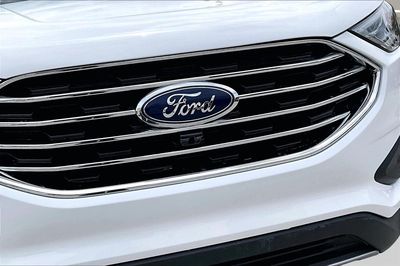 Ford Edge photo 32