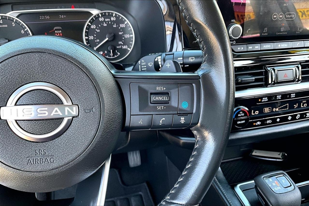 Nissan Pathfinder SV 4WD 2024