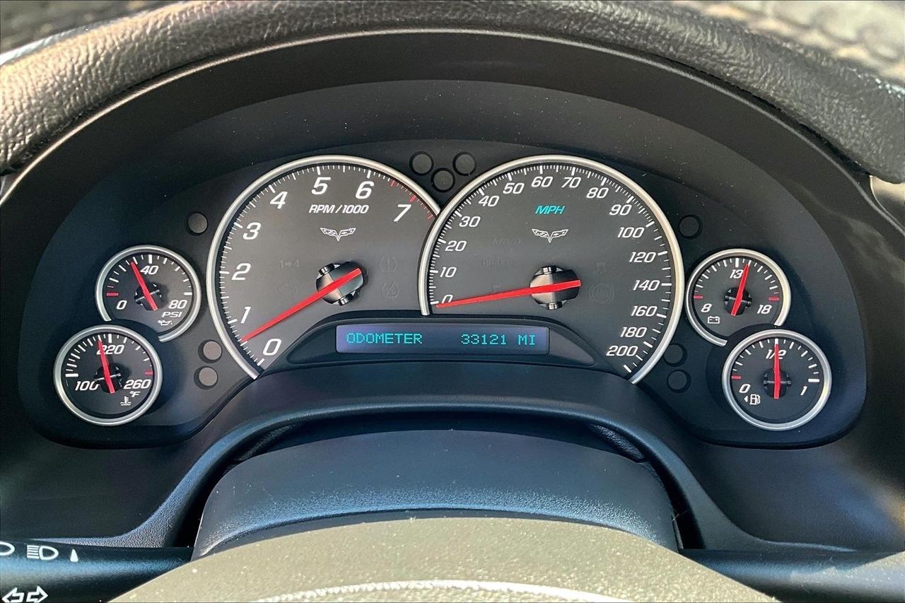 Chevrolet Corvette 2dr Conv Z16 Grand Sport w/3LT 2012