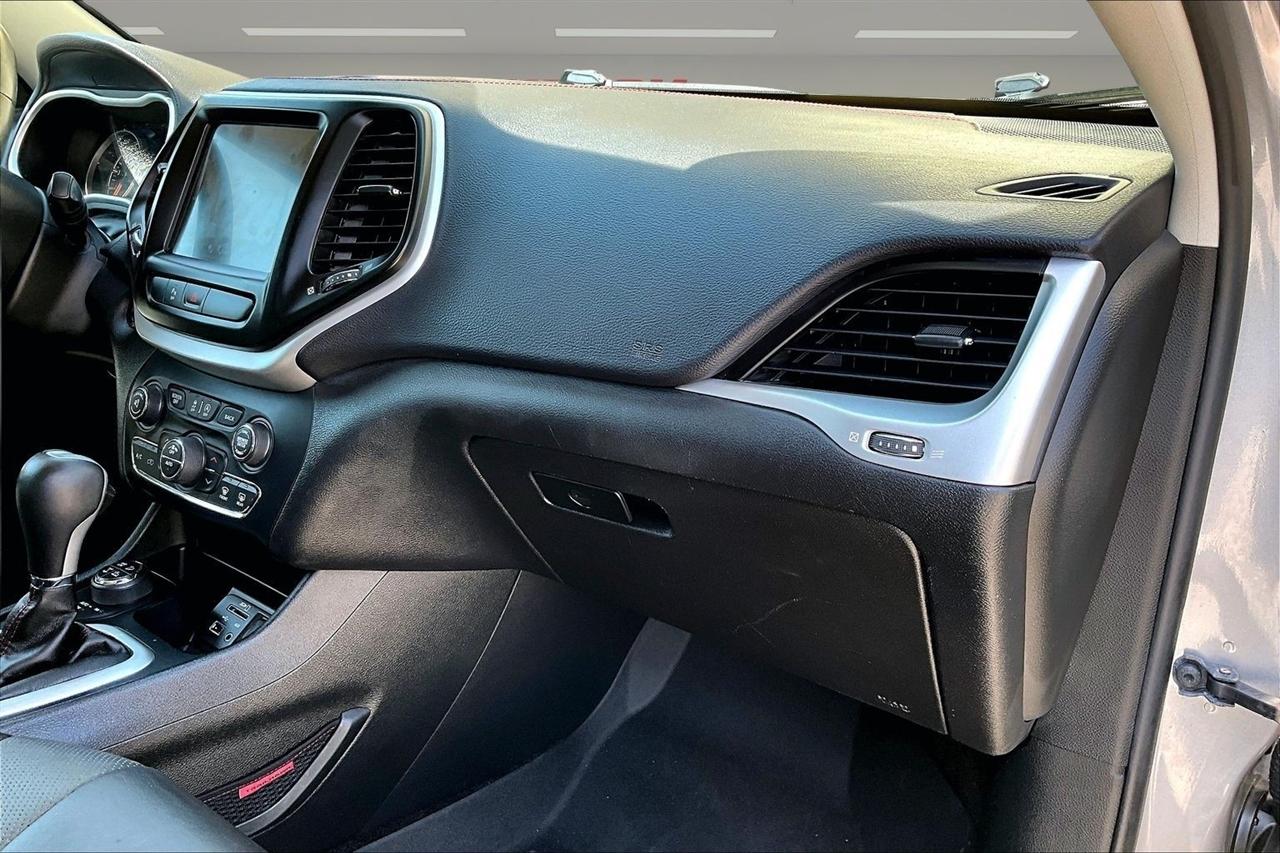 Jeep Cherokee Trailhawk 4x4 2018