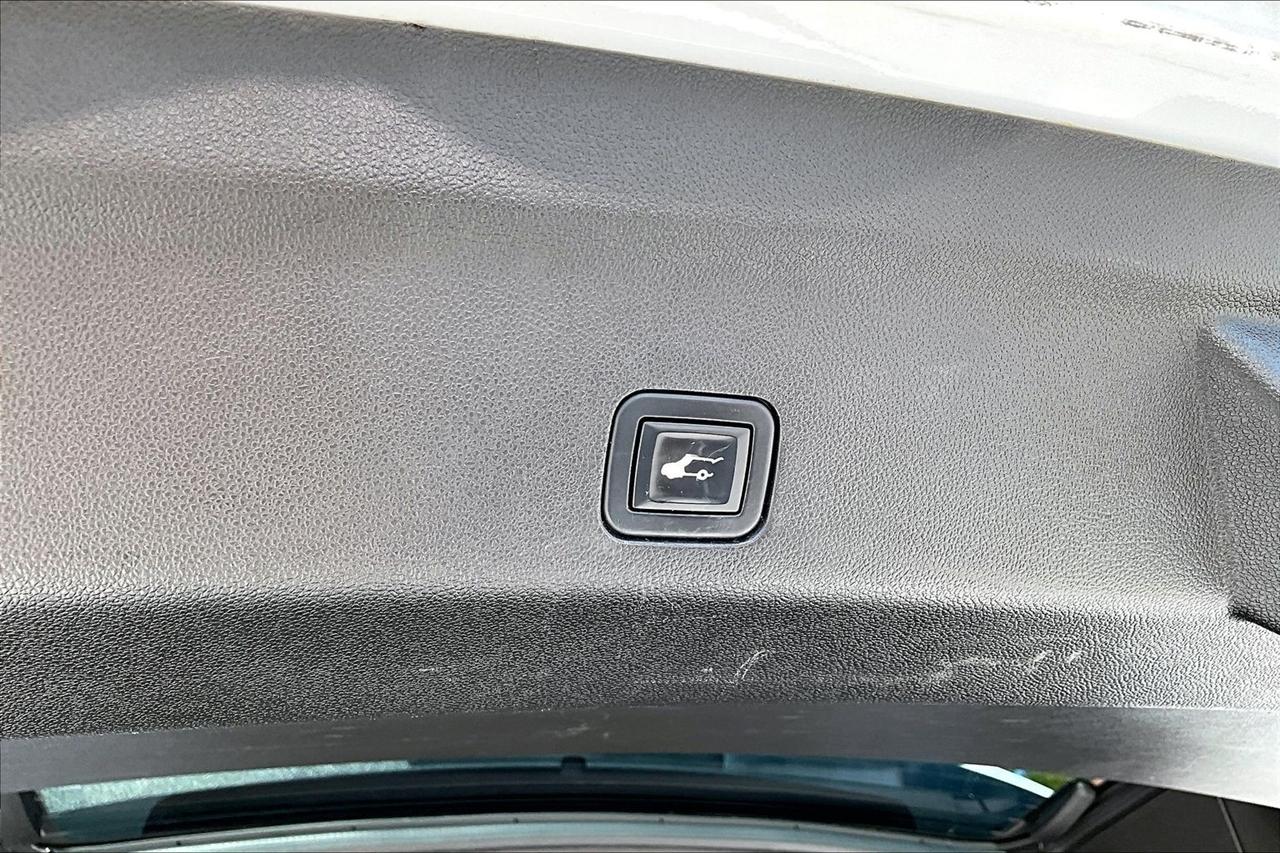 Chevrolet Tahoe 4WD 4dr Z71 2021