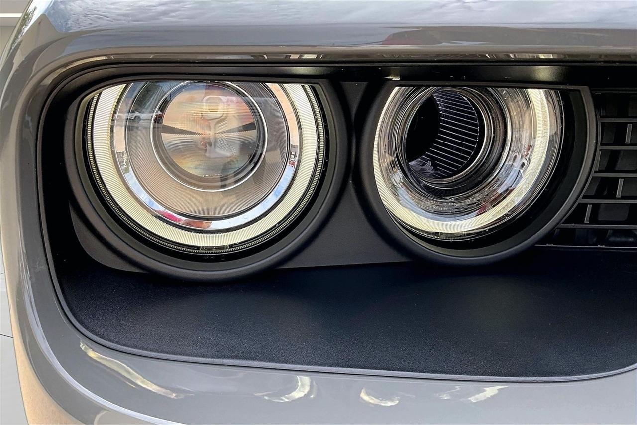 Dodge Challenger  2018