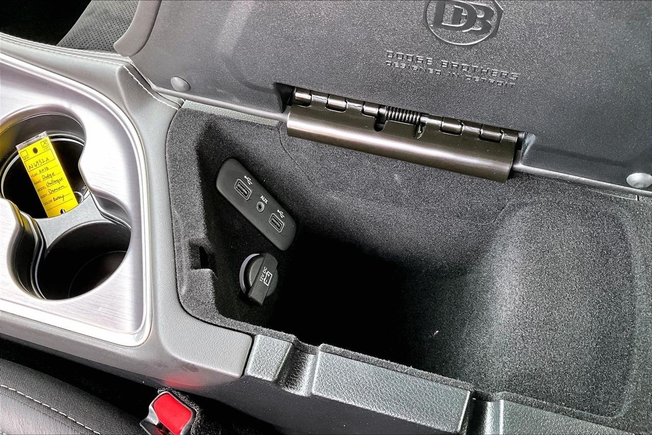 Dodge Challenger  2018
