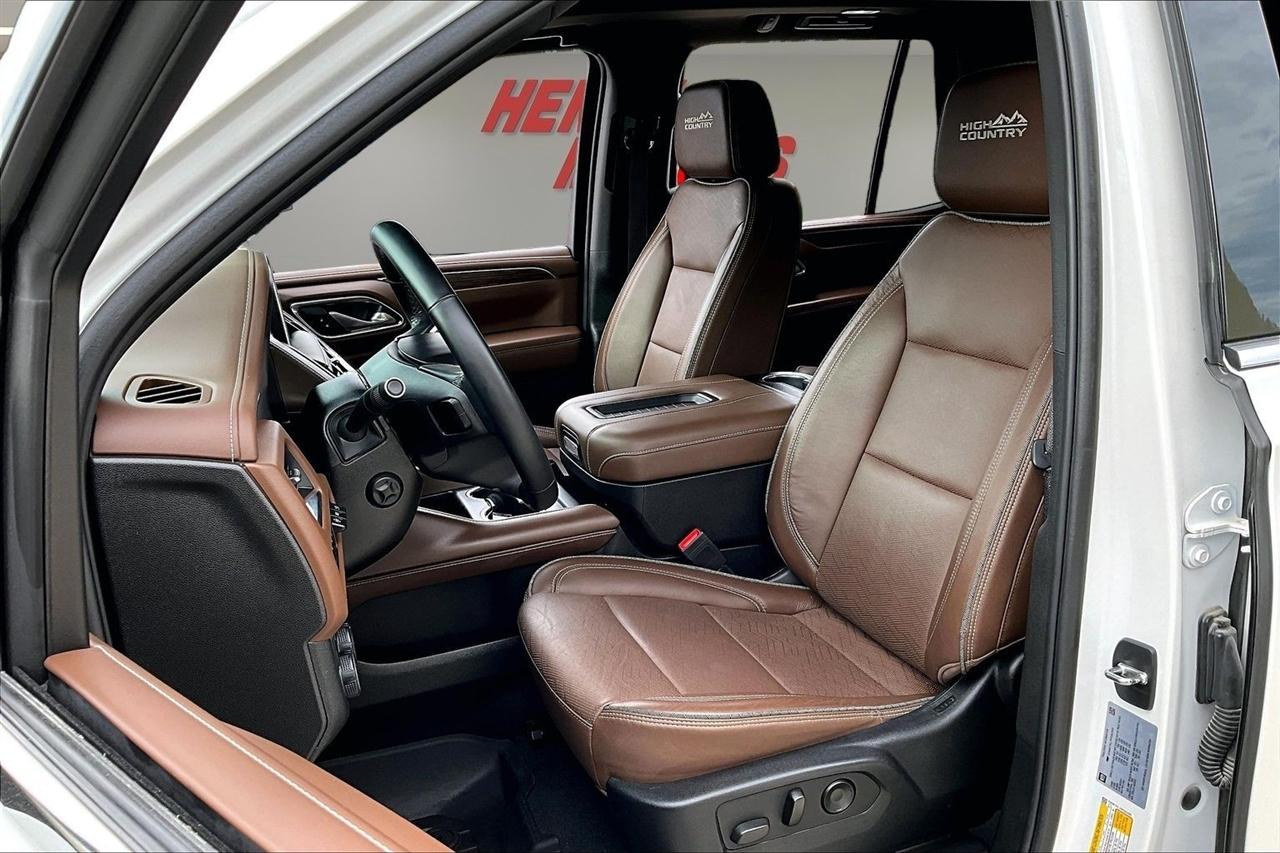 Chevrolet Tahoe 4WD 4dr High Country 2023