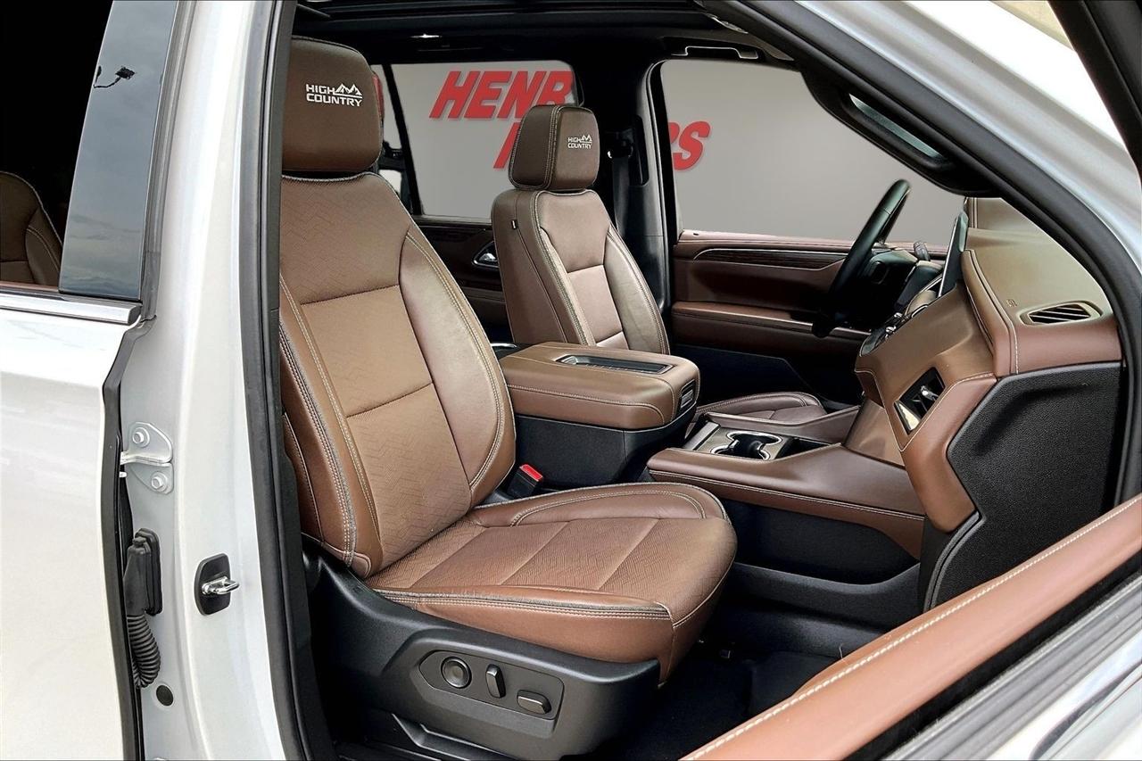 Chevrolet Tahoe 4WD 4dr High Country 2023