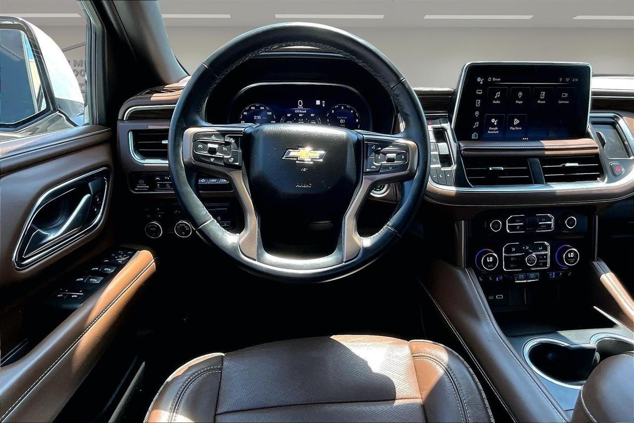 Chevrolet Suburban 4WD 4dr High Country 2023