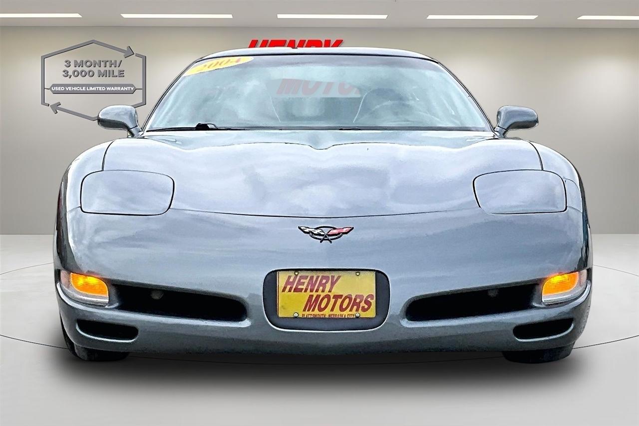 Chevrolet Corvette  2004