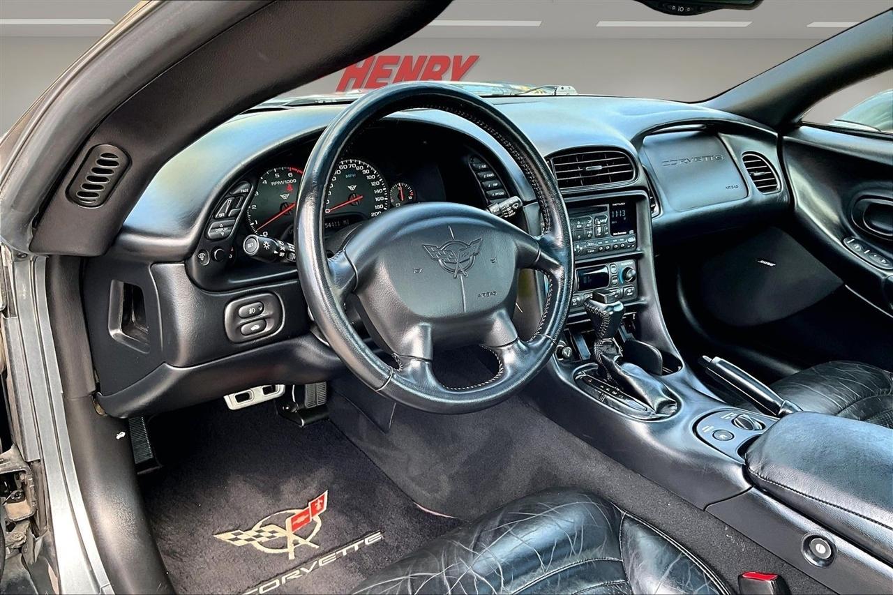Chevrolet Corvette  2004