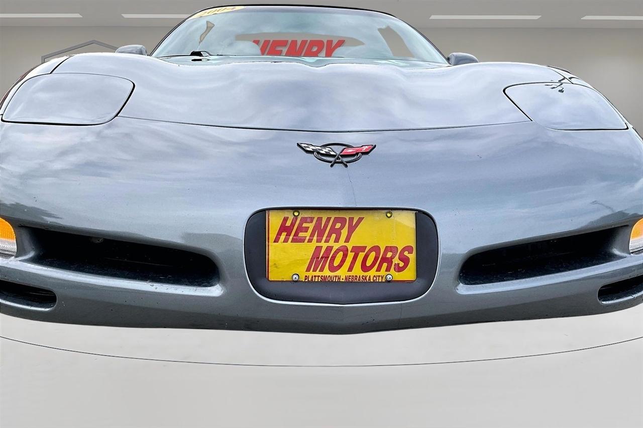 Chevrolet Corvette  2004