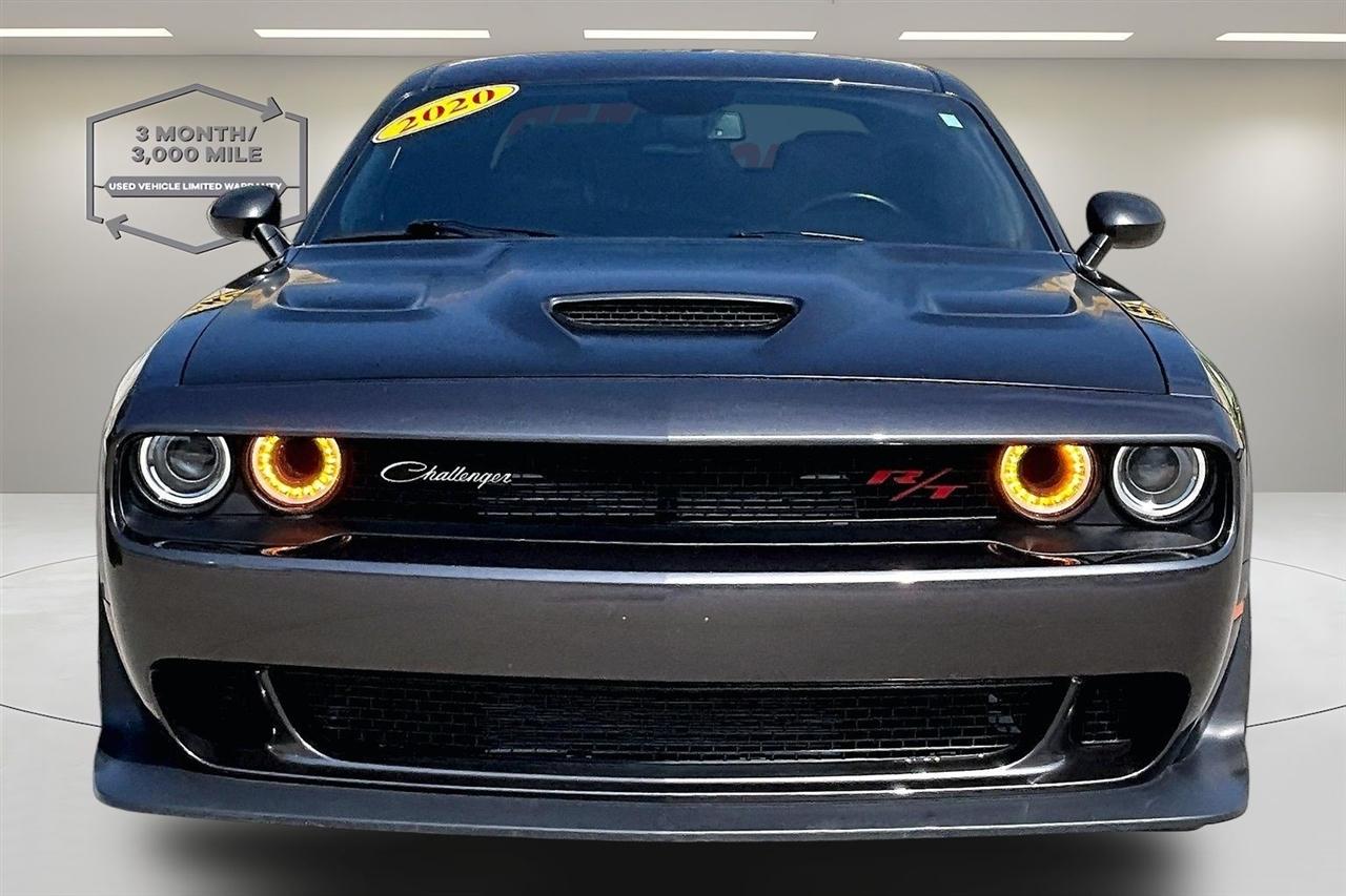 Dodge Challenger  2020