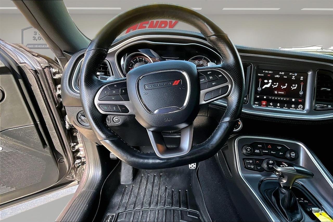 Dodge Challenger  2020