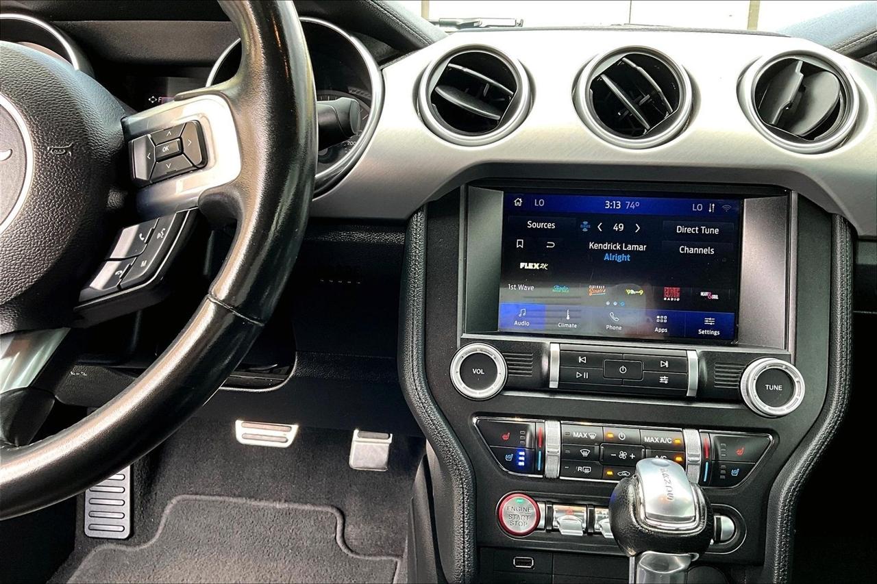 Ford Mustang  2020