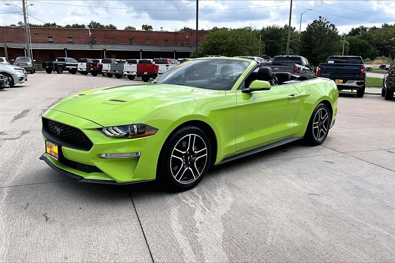 Ford Mustang  2020