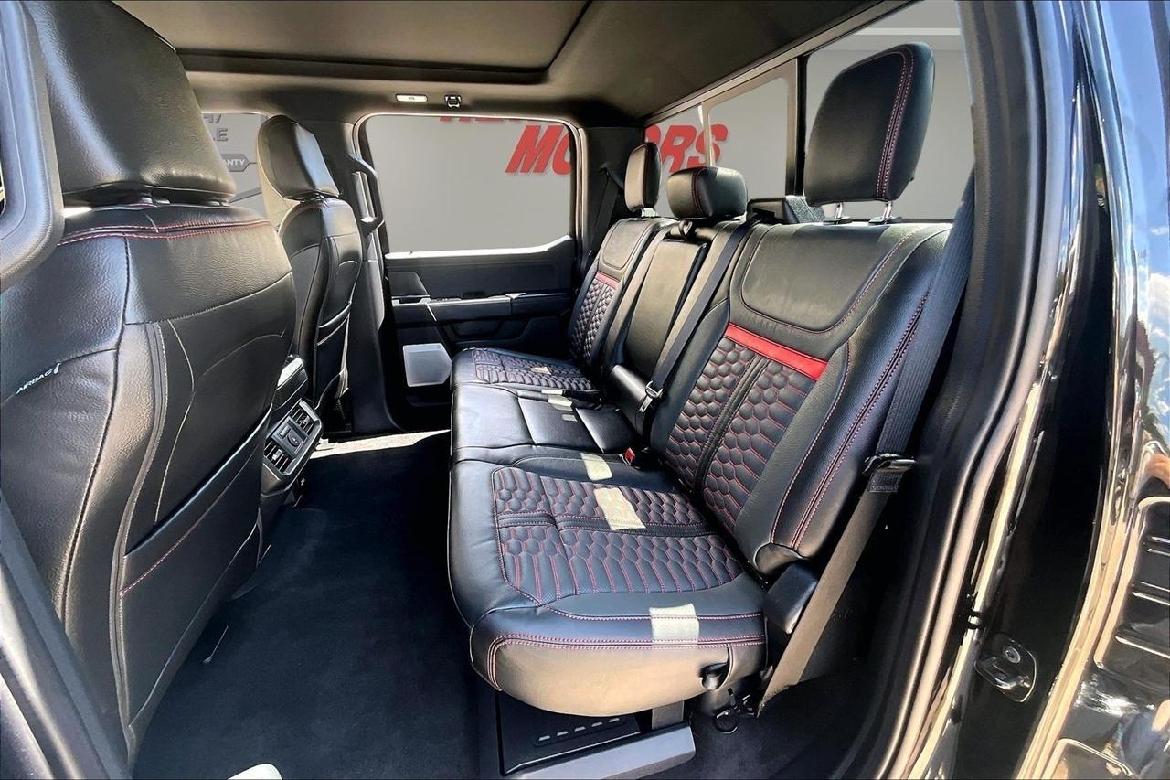 Ford F-150  2025