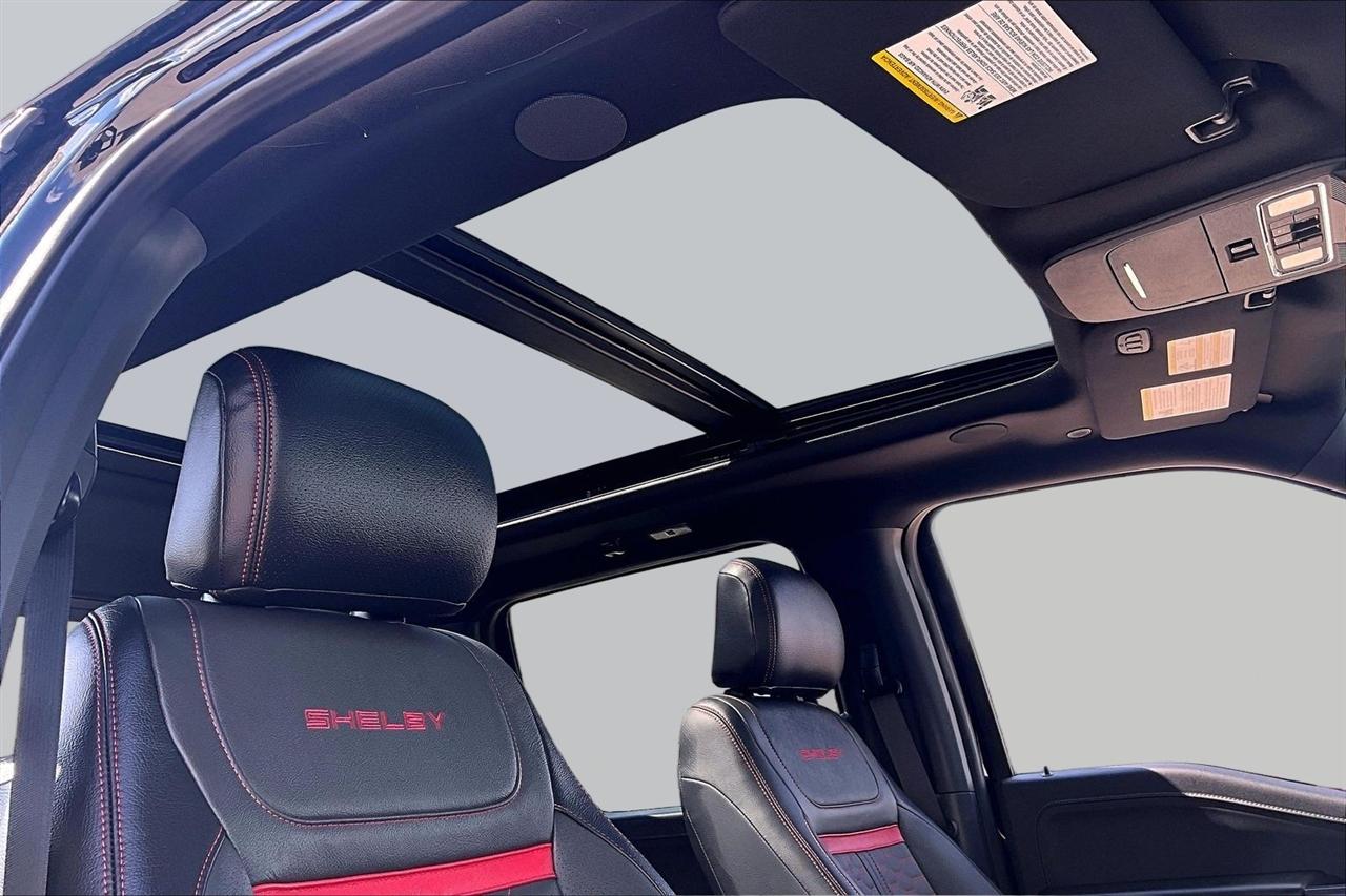 Ford F-150  2025