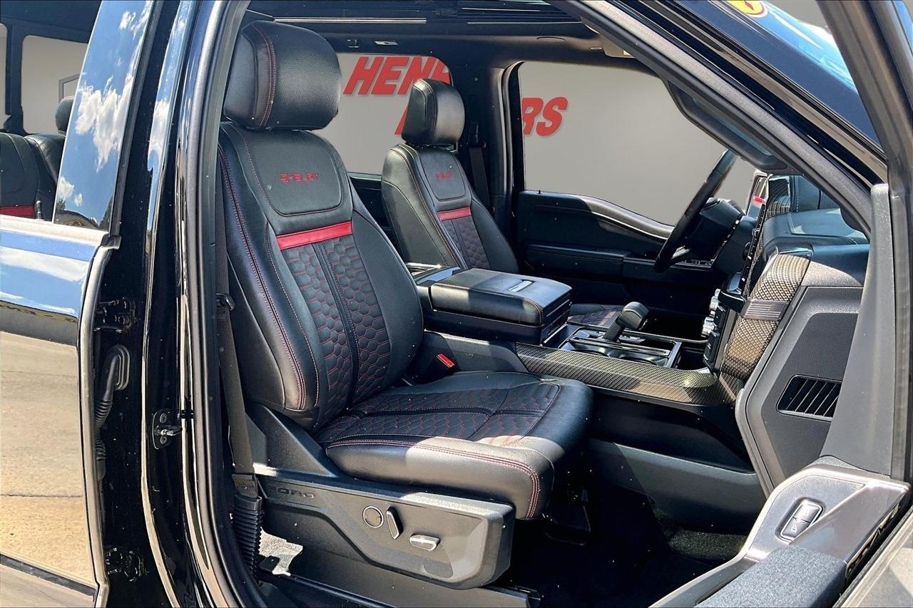 Ford F-150  2025