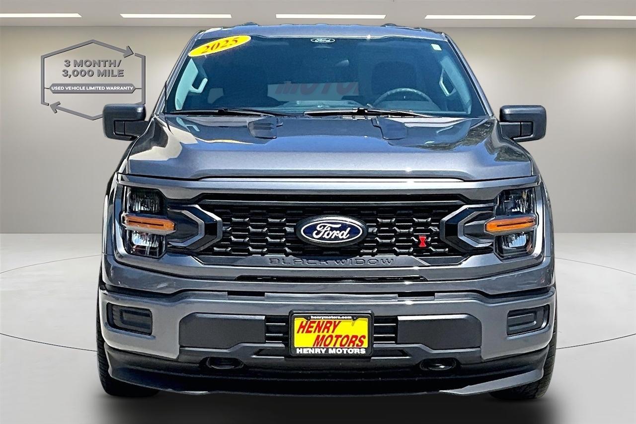 Ford F-150  2025
