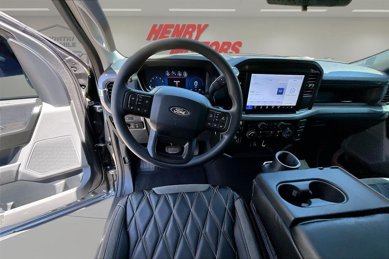Ford F-150  2025