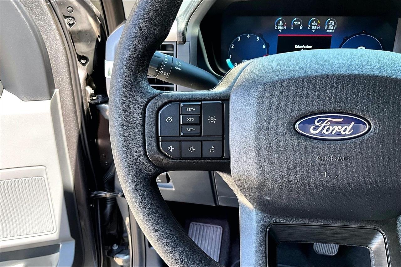 Ford F-150  2025