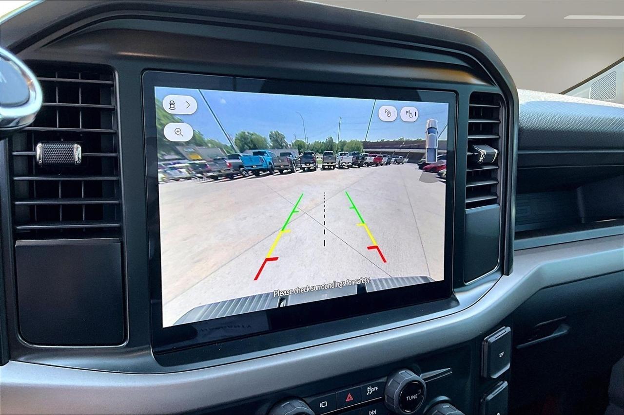 Ford F-150  2025